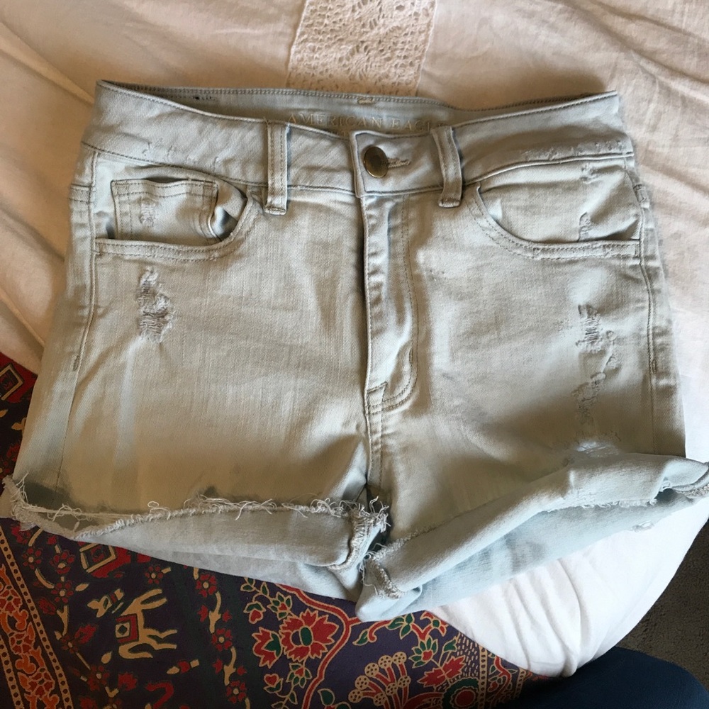 blonde washed super stretch jean shorts